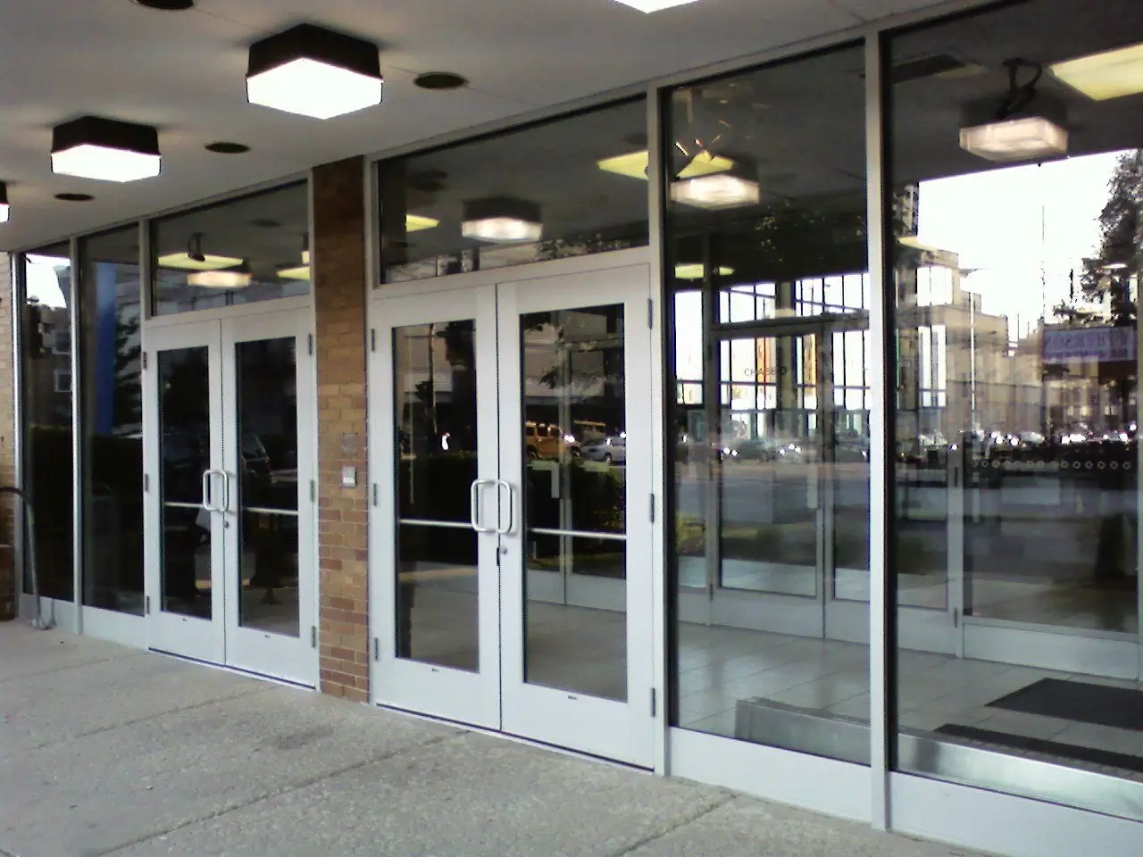 Aluminium Shop Front